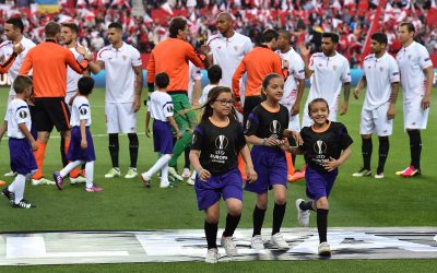 Europa League and Red Deporte, Escorts of Champions
